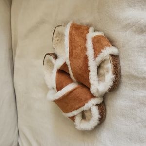 Jenni Kayne Criss-Cross Shearling Slides